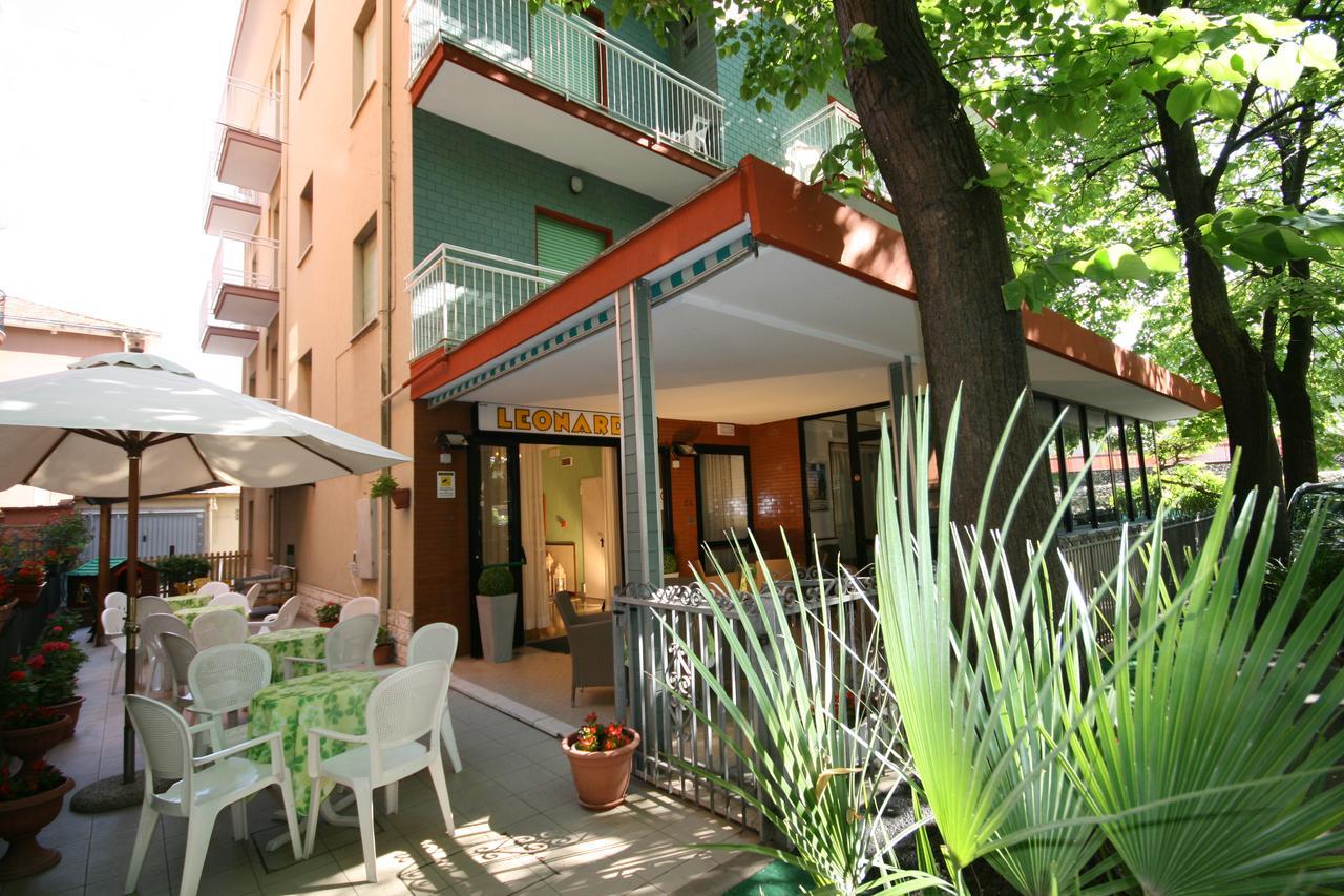 Albergo Leonarda Rimini Esterno foto